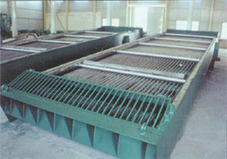 LF chain plate rotary type grille